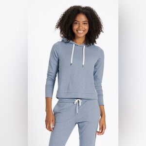 Vuori Halo Essential Hoodie in Blue